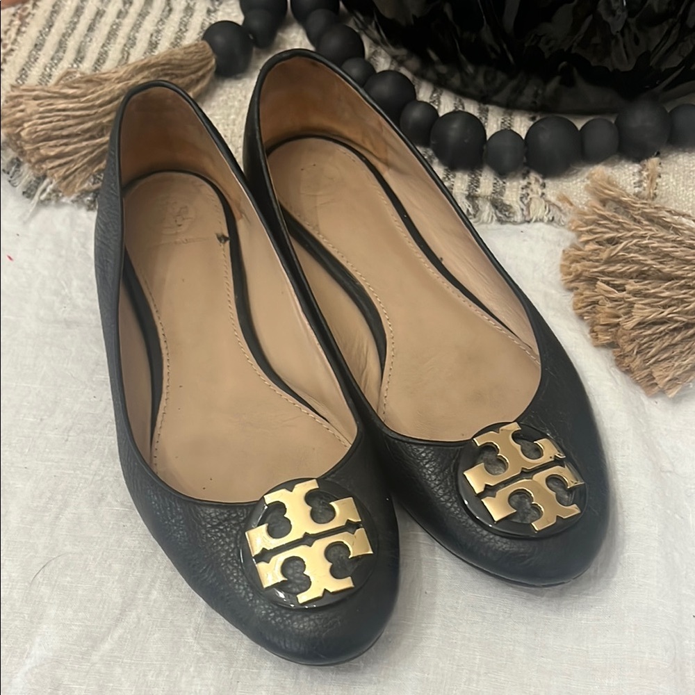 Tory Burch Black Leather Flats with Gold Accent size 9